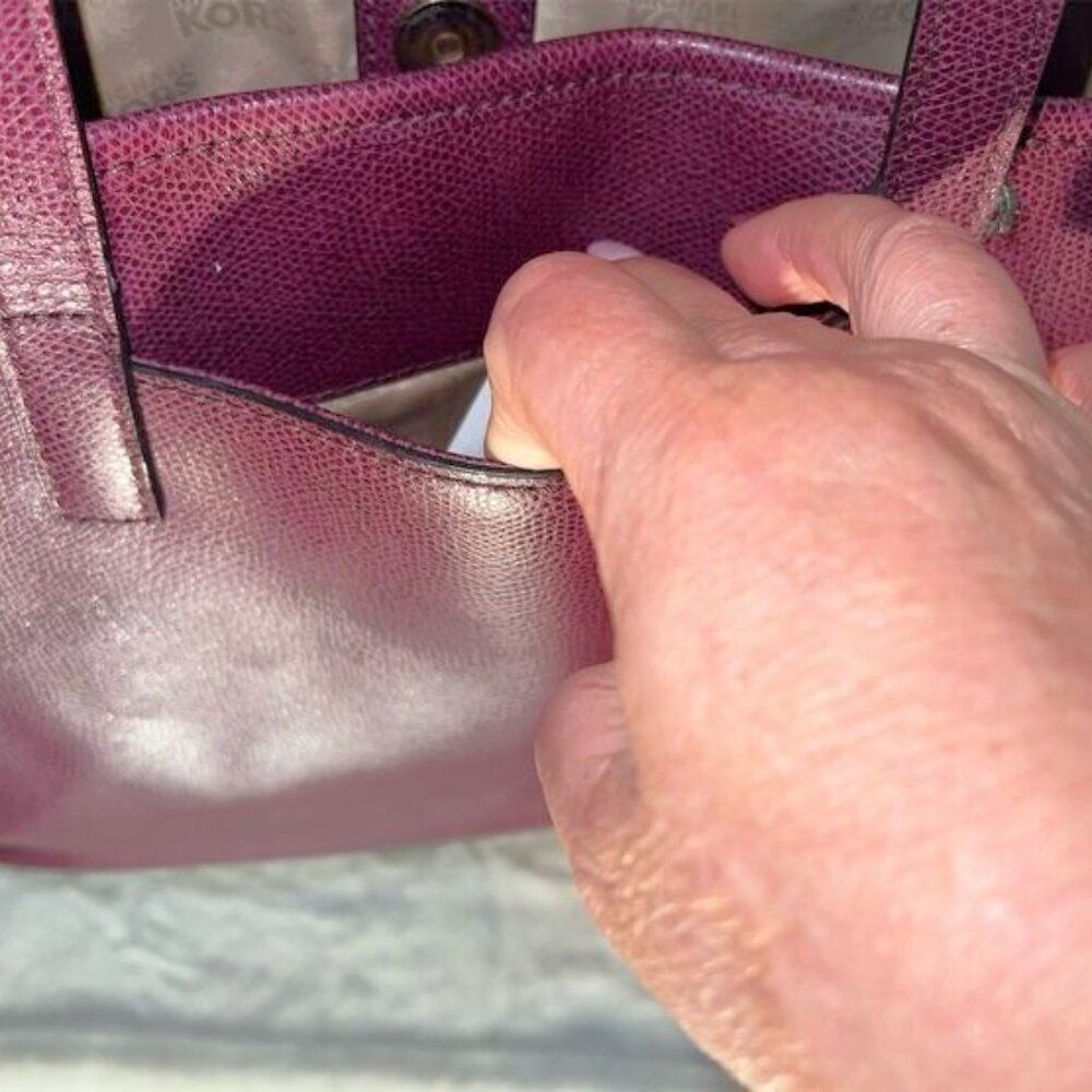 Michael Kors Jet Set Travel  Tote Burgundy  Leather Bag - Picture 5 of 14
